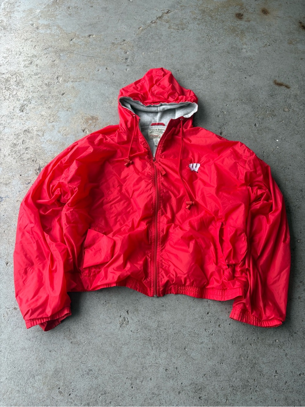 Men’s 2000’s Steve and Barry’s Red Hooded Wisconsin Windbreaker Jacket - Men